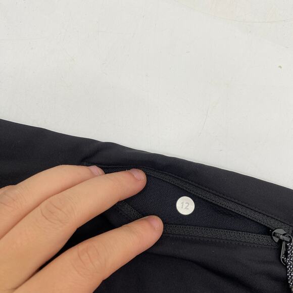 Lululemon purple speed shorts - Picture 5 of 5